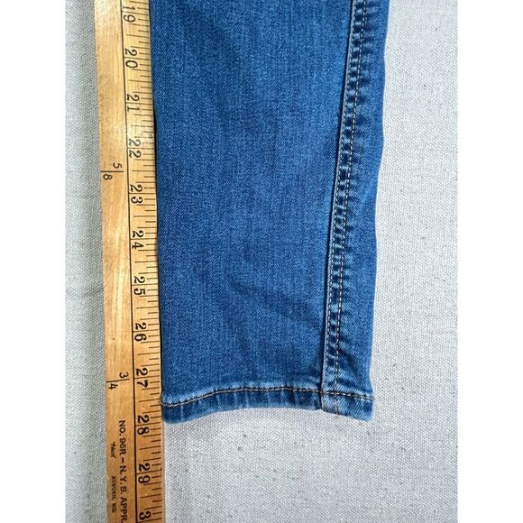 True Religion Women's 27 Jennie Curvy Mid Rise‎ Skinny Distressed Denim Jean - Picture 2 of 11